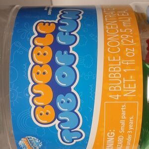 Bubble Tub Of Fun Toy Set with Blue Lid NWT